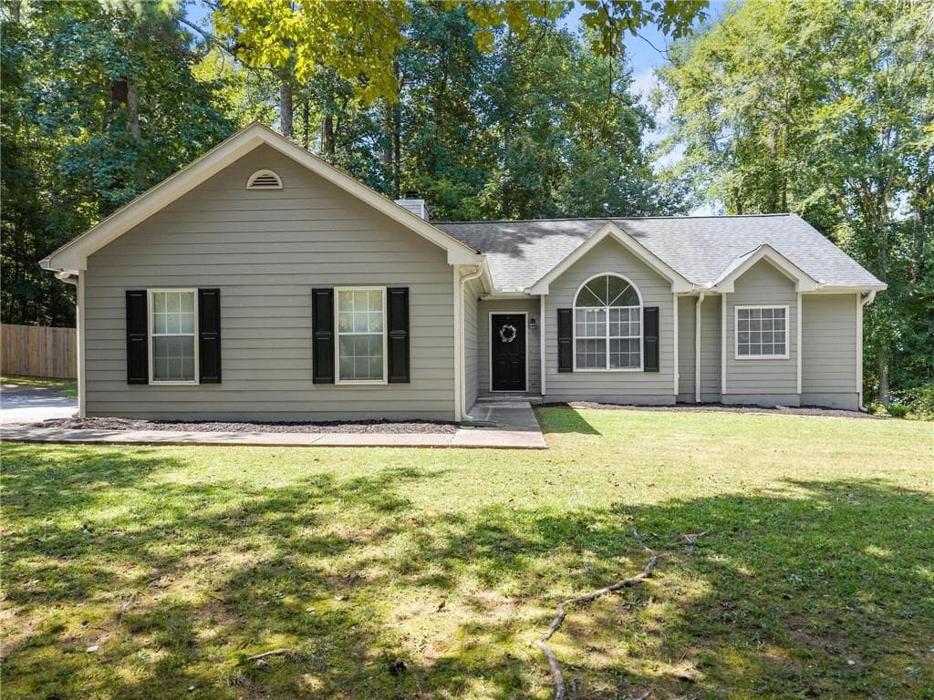 3 bedroom, 2 bathroom, 1,482 sq ft single family residence under contract at 4444 Bos Way, Loganville, GA 30052