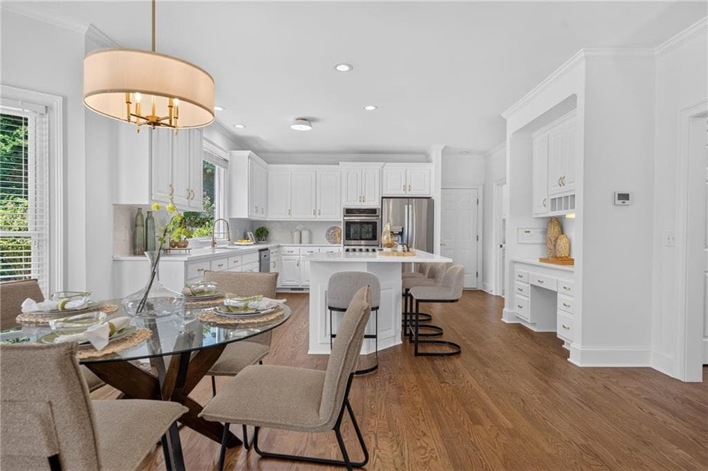6 bedroom, 5 bathroom, 4,882 sq ft single family residence for sale at 4507 Outlook Drive, Marietta, GA 30066 — photo 10