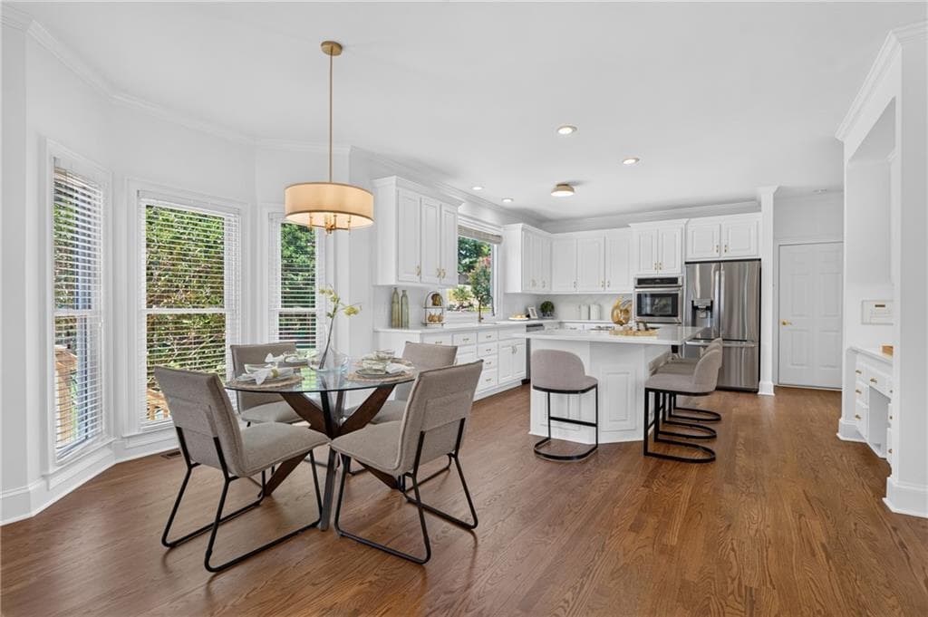 6 bedroom, 5 bathroom, 4,882 sq ft single family residence for sale at 4507 Outlook Drive, Marietta, GA 30066 — photo 6