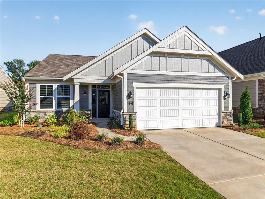 2 bedroom, 2 bathroom, 1,758 sq ft single family residence for sale at 123 Laurel Farms Lane, Dallas, GA 30157