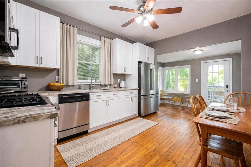 3 bedroom, 2 bathroom, 1,482 sq ft single family residence under contract at 1724 Defoor Avenue, Atlanta, GA 30318 — photo 7
