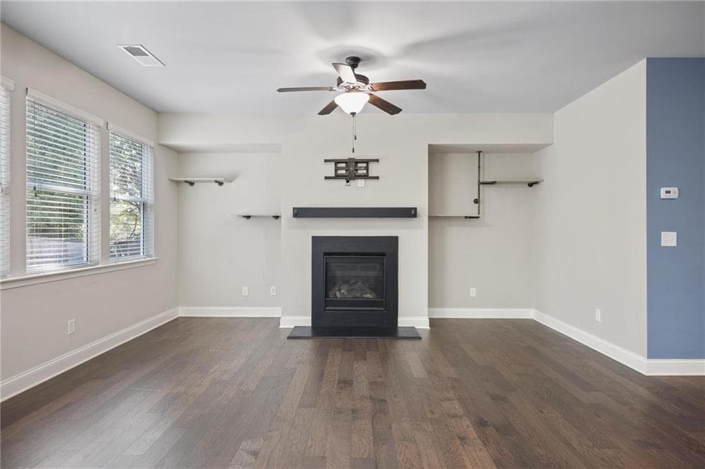 4 bedroom, 4 bathroom, 2,545 sq ft single family residence for sale at 4114 Elsdon Drive, Austell, GA 30106 — photo 7