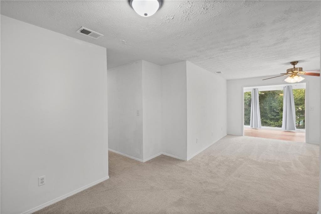 2 bedroom, 1 bathroom, 1,197 sq ft condominium for sale at 209 Augusta Drive, Marietta, GA 30067 — photo 10