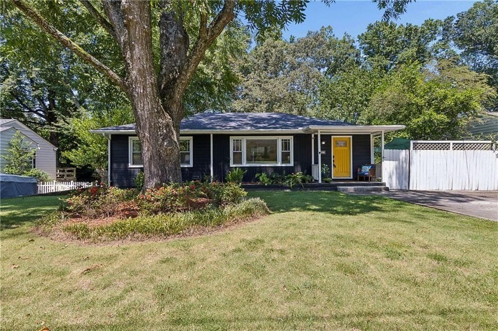 4 bedroom, 2 bathroom, 1,842 sq ft single family residence under contract at 473 Hyde Drive, Marietta, GA 30060