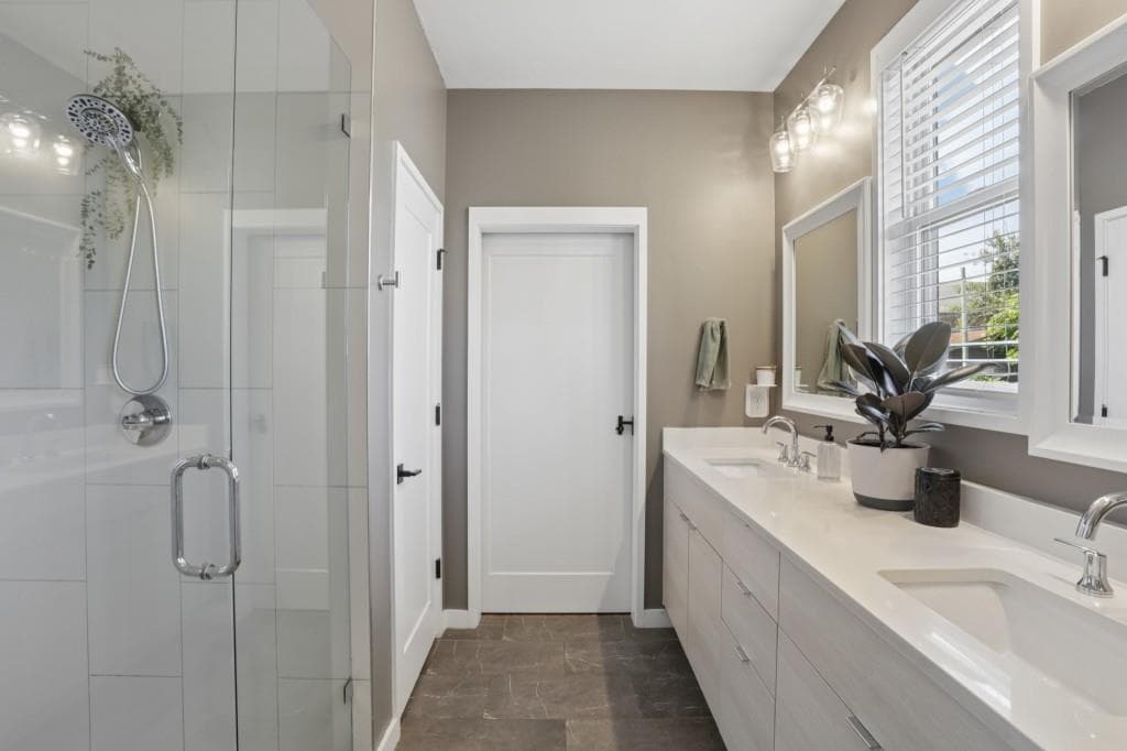 5 bedroom, 4 bathroom, 3,000 sq ft townhouse for sale at 493 Winton Terrace B, Atlanta, GA 30308 — photo 6