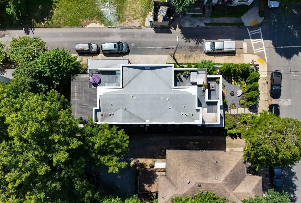 5 bedroom, 4 bathroom, 3,000 sq ft townhouse for sale at 493 Winton Terrace B, Atlanta, GA 30308 — photo 10