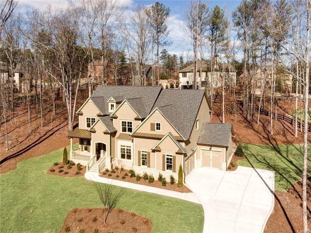 5 bedroom, 4 bathroom, 3,793 sq ft single family residence for rent at 6220 Leeward Tide Court, Cumming, GA 30041 for $3,600 a month — photo 2