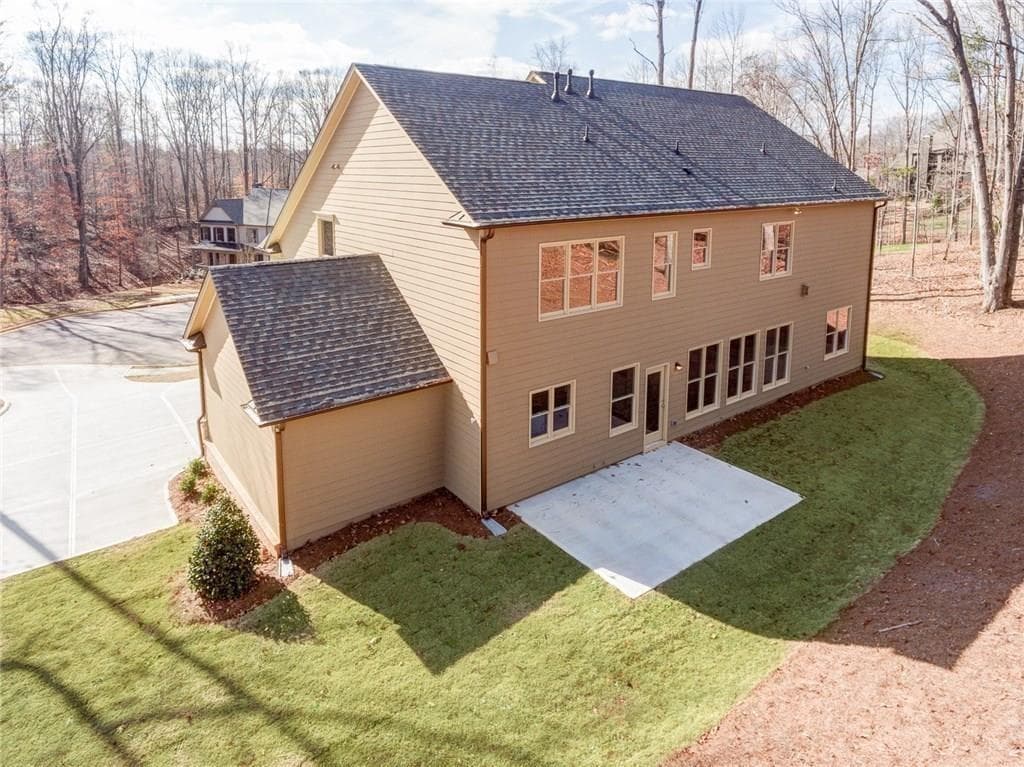 5 bedroom, 4 bathroom, 3,793 sq ft single family residence for rent at 6220 Leeward Tide Court, Cumming, GA 30041 for $3,600 a month — photo 3