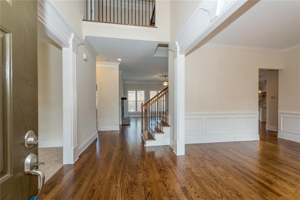5 bedroom, 4 bathroom, 3,793 sq ft single family residence for rent at 6220 Leeward Tide Court, Cumming, GA 30041 for $3,600 a month — photo 4