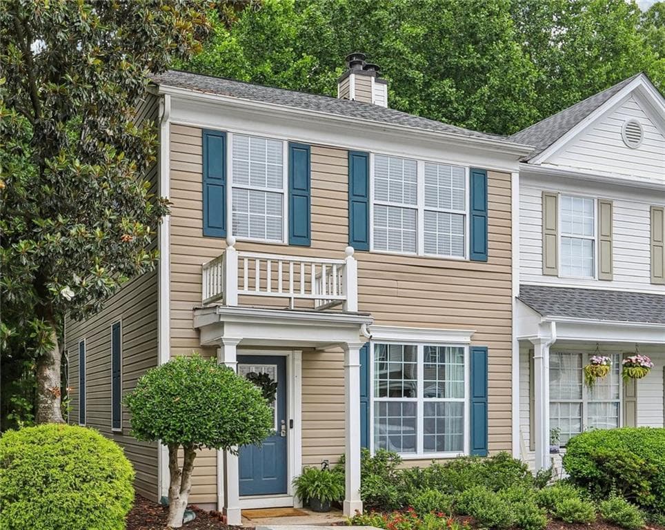 2 bedroom, 3 bathroom, 1,218 sq ft townhouse under contract at 1555 Kilmington Court, Alpharetta, GA 30009 — photo 2