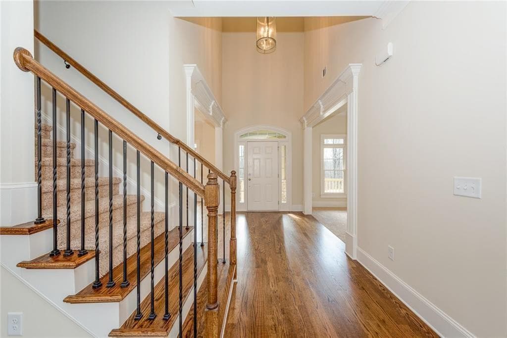 5 bedroom, 4 bathroom, 3,793 sq ft single family residence for rent at 6220 Leeward Tide Court, Cumming, GA 30041 for $3,600 a month — photo 5
