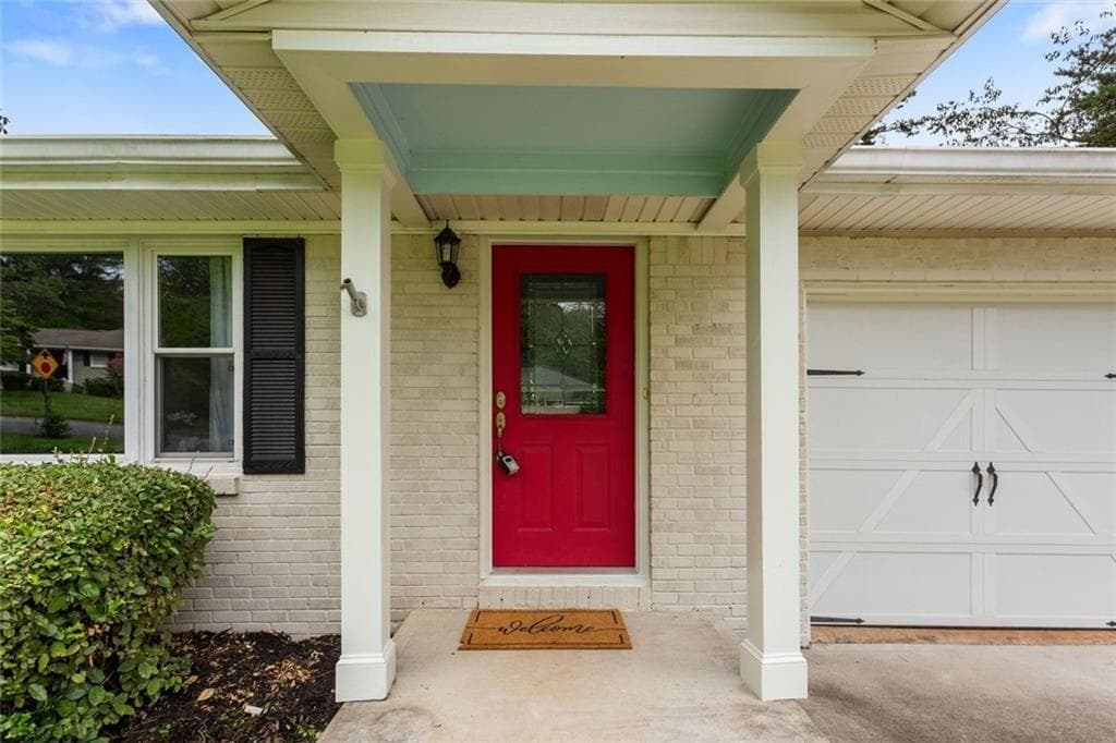 3 bedroom, 2 bathroom, 1,727 sq ft single family residence under contract at 3683 Lee Street, Smyrna, GA 30080 — photo 6