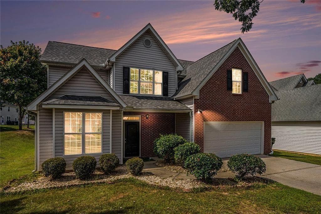 4 bedroom, 3 bathroom, 2,217 sq ft single family residence for sale at 2289 Pate Brook Road, Snellville, GA 30078