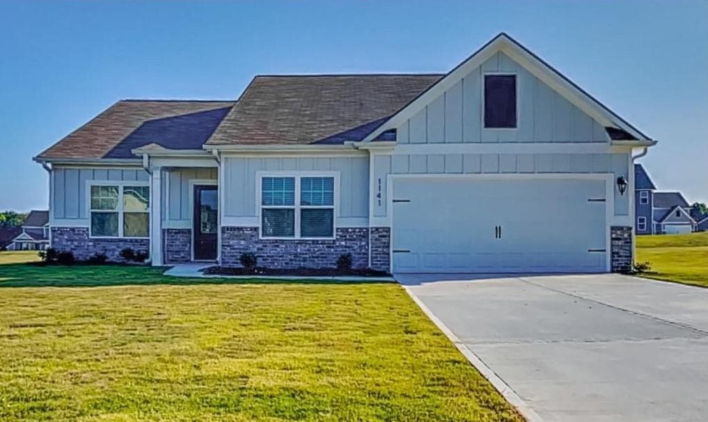 4 bedroom, 2 bathroom, 2,226 sq ft single family residence for rent at 1141 Amadas Drive, Locust Grove, GA 30248 for $2,125 a month — photo 1 of 20