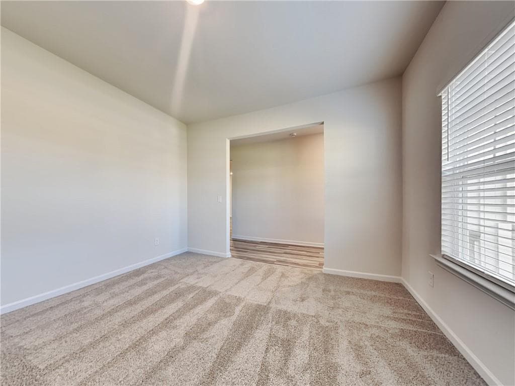 4 bedroom, 2 bathroom, 2,226 sq ft single family residence for rent at 1141 Amadas Drive, Locust Grove, GA 30248 for $2,125 a month — photo 2
