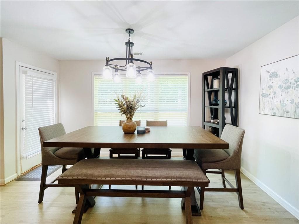 4 bedroom, 4 bathroom, 2,862 sq ft single family residence for sale at 5313 Shadow Walk Way, Gainesville, GA 30507 — photo 8