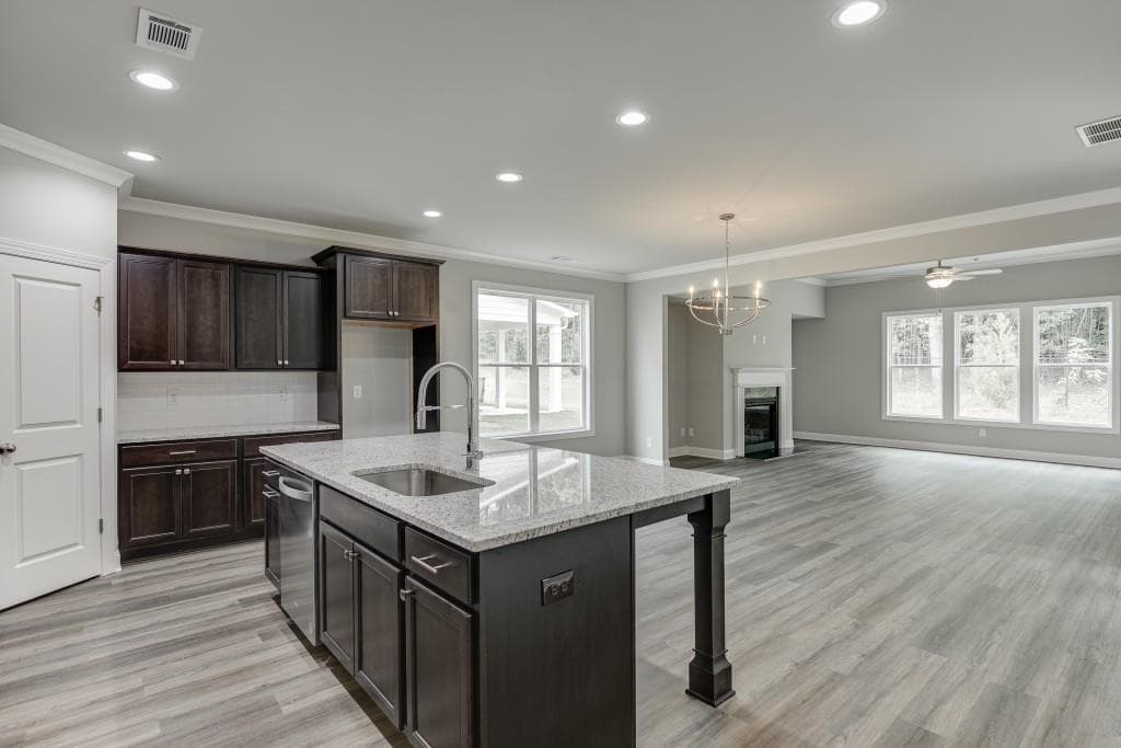 5 bedroom, 4 bathroom, 3,017 sq ft single family residence for sale at 5617 Ernest Way, Flowery Branch, GA 30542 — photo 9