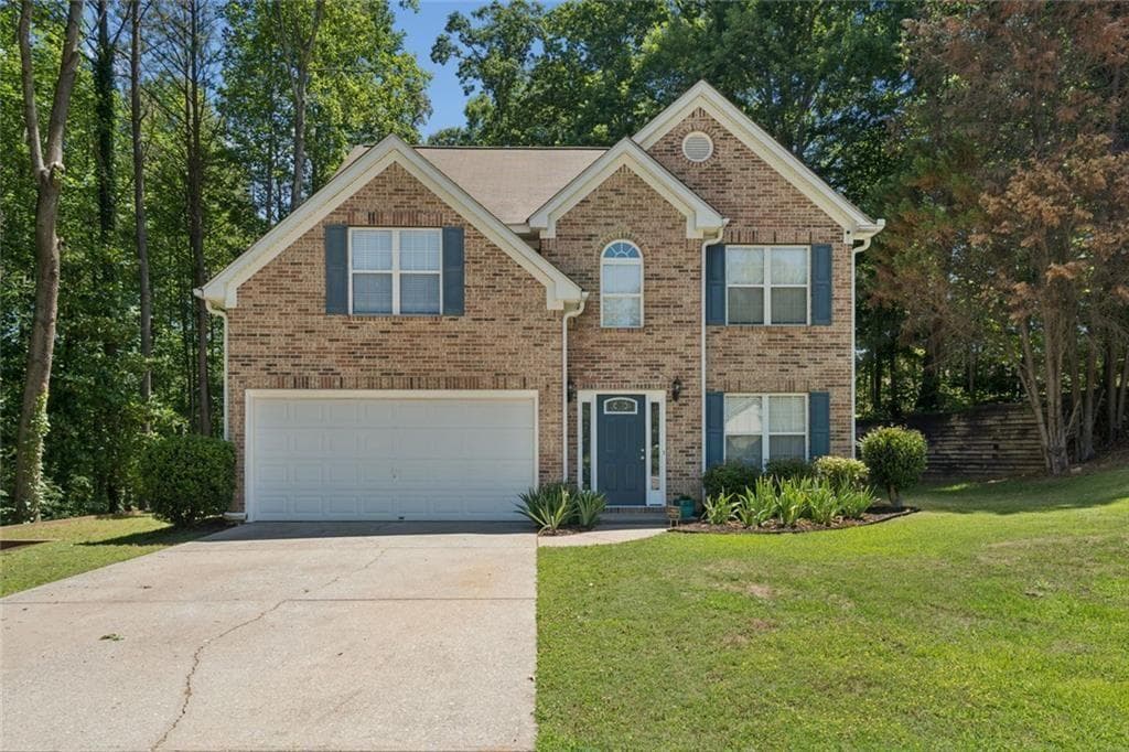 3 bedroom, 3 bathroom, 2,597 sq ft single family residence under contract at 954 Wandering Vine Drive, Mableton, GA 30126