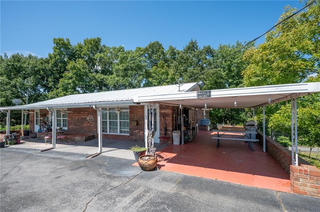 3 bedroom, 2 bathroom, 4,094 sq ft single family residence for sale at 669 Nicklesville Road, Resaca, GA 30735 — photo 7