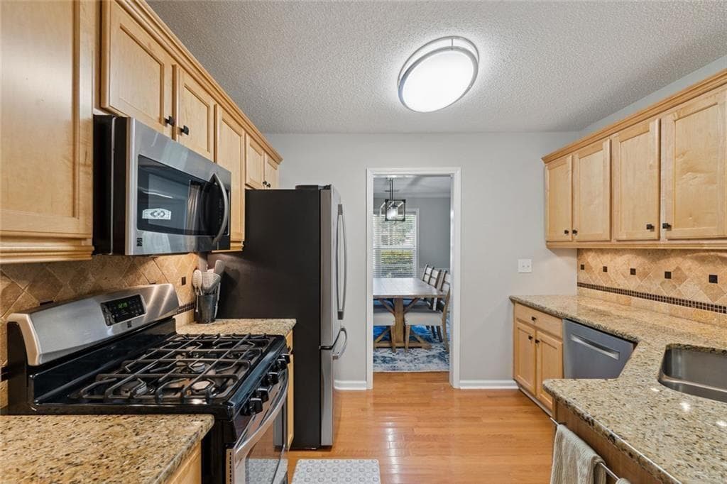 3 bedroom, 3 bathroom, 2,597 sq ft single family residence under contract at 954 Wandering Vine Drive, Mableton, GA 30126 — photo 10
