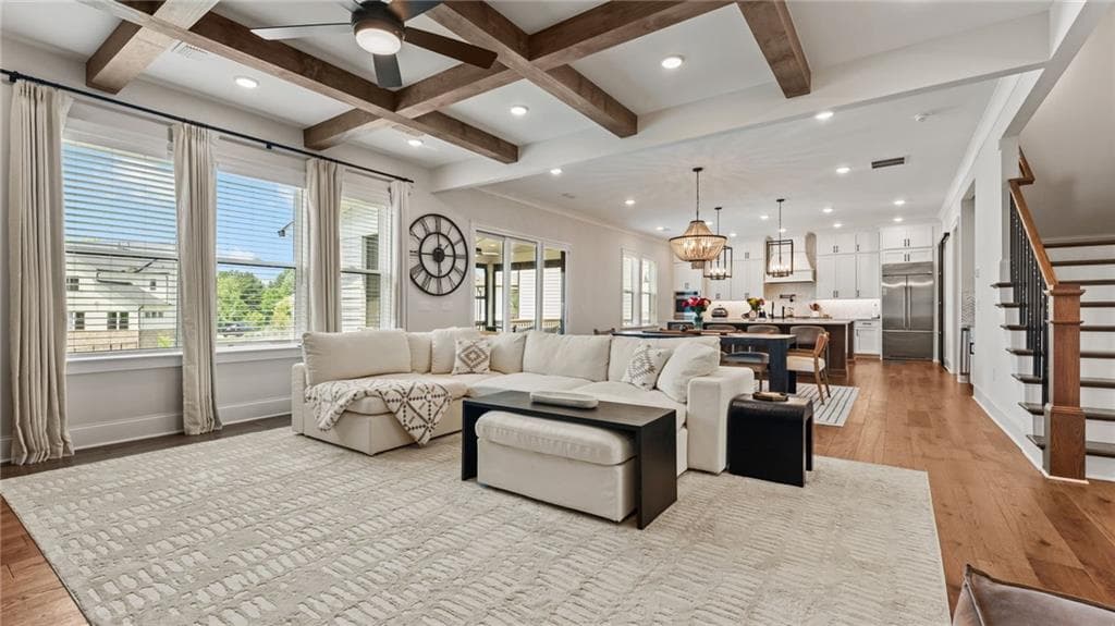 6 bedroom, 7 bathroom, 5,902 sq ft single family residence for sale at 4967 Concert Lane, Marietta, GA 30066 — photo 10