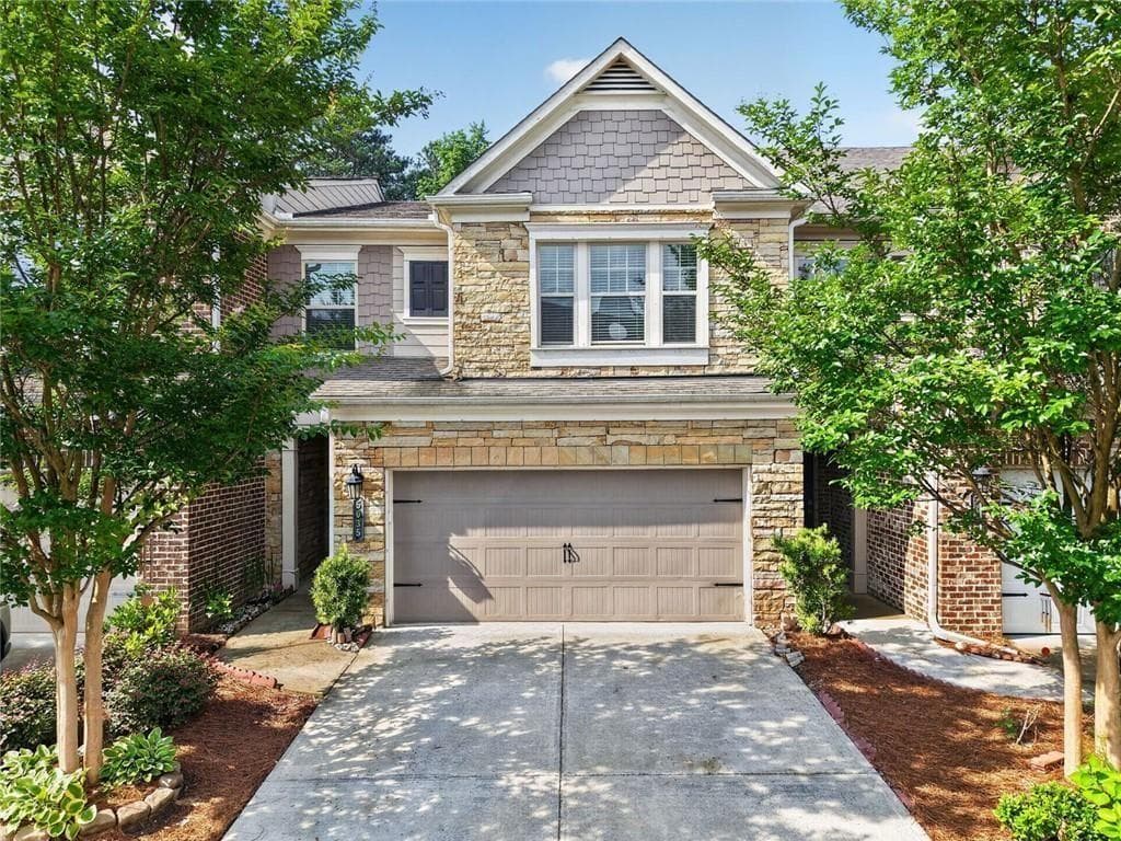 4 bedroom, 3 bathroom, 2,428 sq ft townhouse under contract at 5035 Garrett Court, Johns Creek, GA 30005