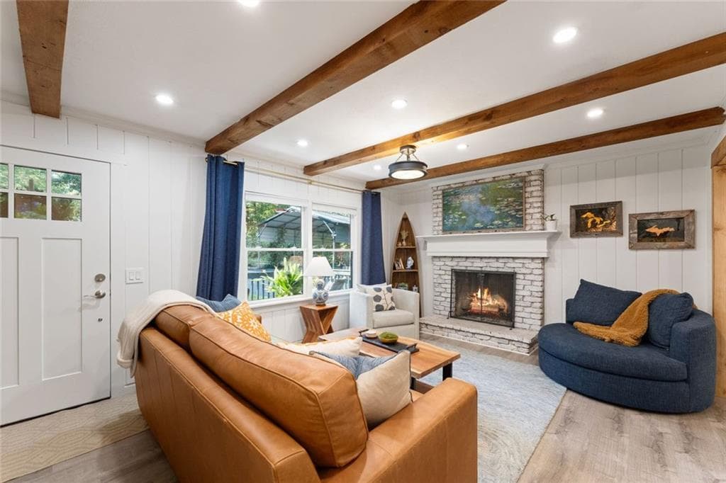 3 bedroom, 2 bathroom, 2,000 sq ft single family residence for sale at 4785 Perry Road, Gainesville, GA 30506 — photo 7