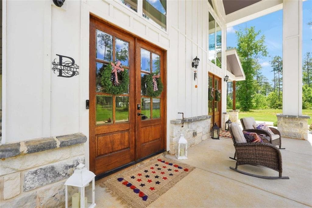 5 bedroom, 5 bathroom, 4,055 sq ft single family residence for sale at 1384 Hopewell Road, Forsyth, GA 31029 — photo 4