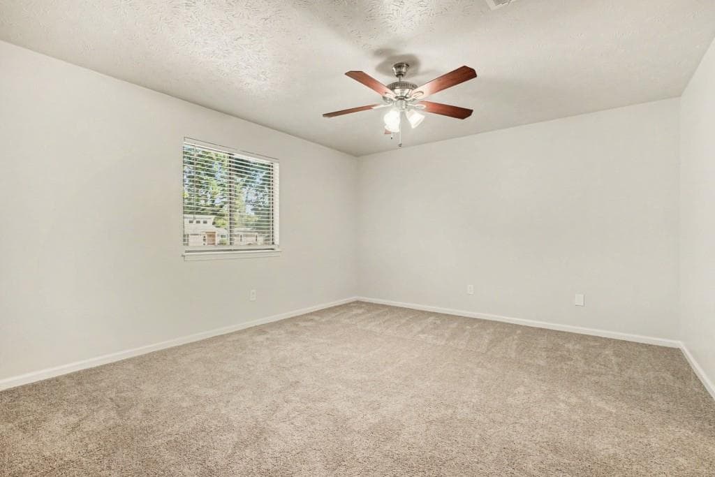 3 bedroom, 2 bathroom, 1,450 sq ft single family residence under contract at 3503 Warwick Way, Snellville, GA 30039 — photo 8