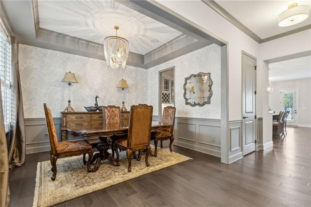 4 bedroom, 4 bathroom, 3,475 sq ft single family residence under contract at 1442 Crestwind Road, Kennesaw, GA 30152 — photo 5