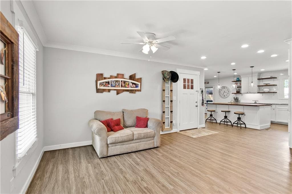 5 bedroom, 3 bathroom, 3,088 sq ft single family residence under contract at 274 North Avenue, Hiram, GA 30141 — photo 9