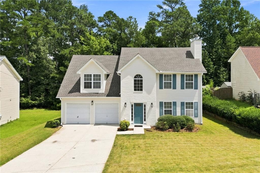3 bedroom, 3 bathroom, 2,176 sq ft single family residence under contract at 465 Cherry Branch Lane, Fairburn, GA 30213