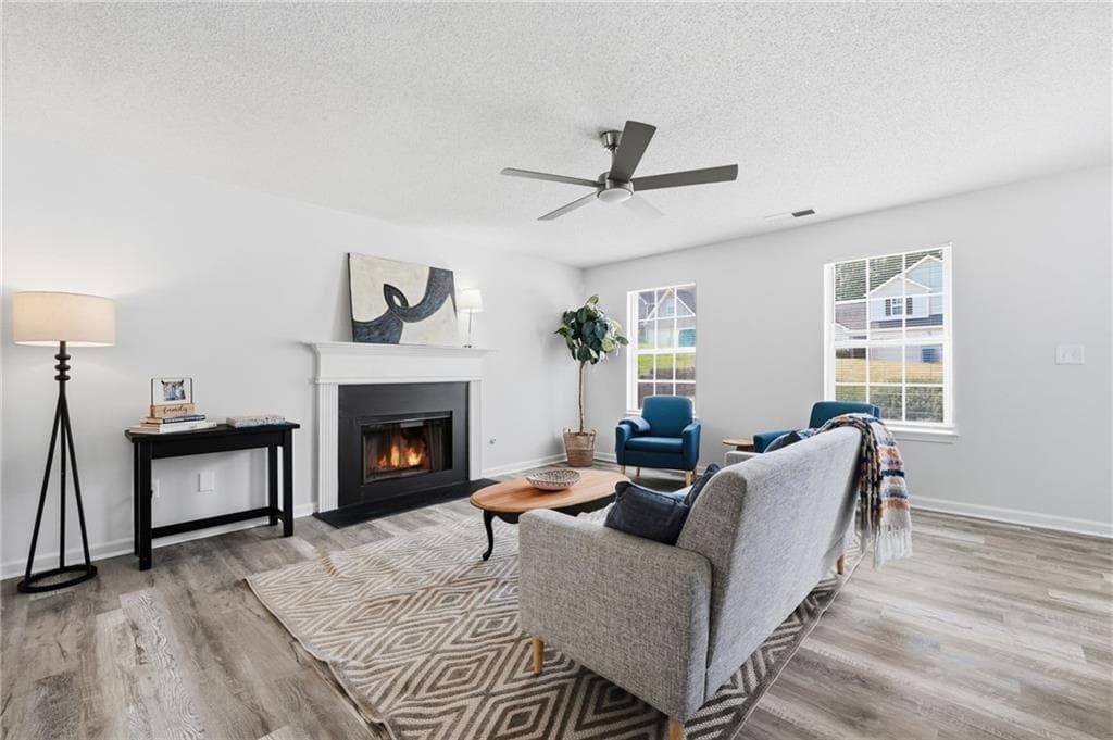 3 bedroom, 3 bathroom, 2,176 sq ft single family residence under contract at 465 Cherry Branch Lane, Fairburn, GA 30213 — photo 8