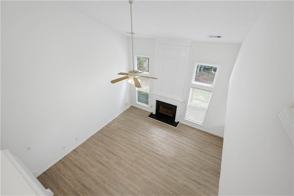 3 bedroom, 3 bathroom, 1,908 sq ft single family residence for rent at 395 Cadeleigh Court, Johns Creek, GA 30005 for $2,600 a month — photo 10