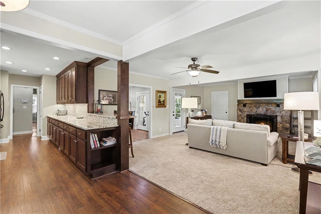3 bedroom, 2 bathroom, 2,020 sq ft single family residence for sale at 975 Cardova Drive, Atlanta, GA 30324 — photo 7
