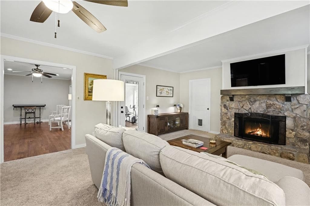 3 bedroom, 2 bathroom, 2,020 sq ft single family residence for sale at 975 Cardova Drive, Atlanta, GA 30324 — photo 8
