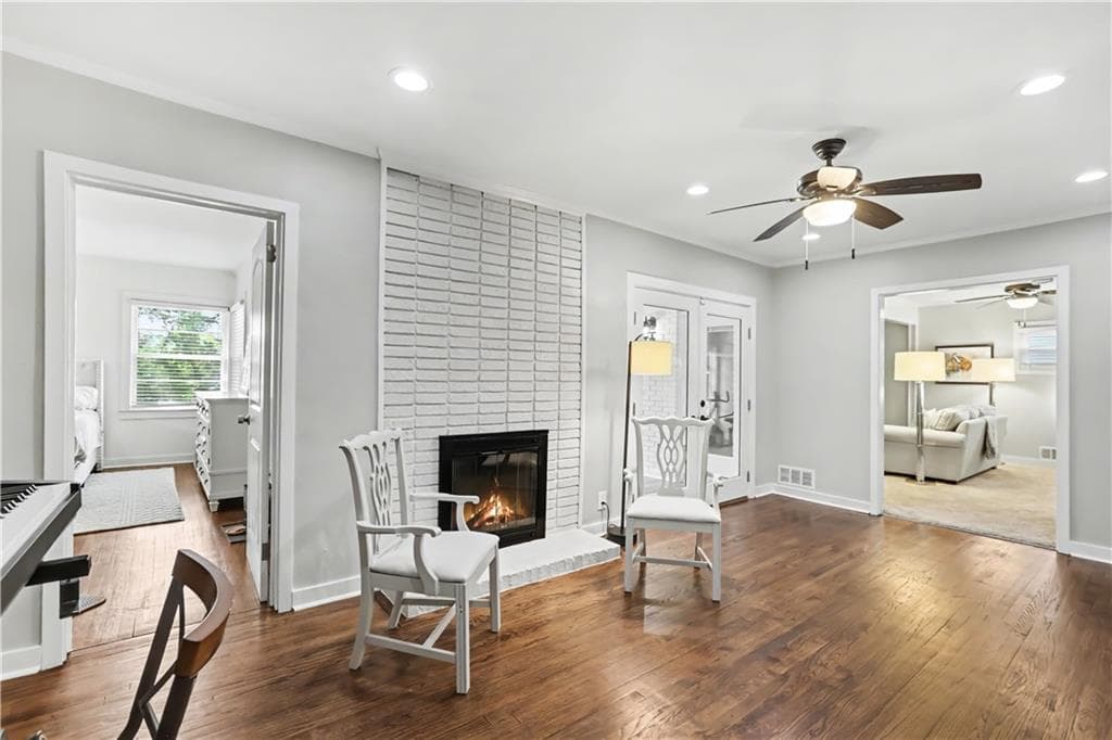 3 bedroom, 2 bathroom, 2,020 sq ft single family residence for sale at 975 Cardova Drive, Atlanta, GA 30324 — photo 10