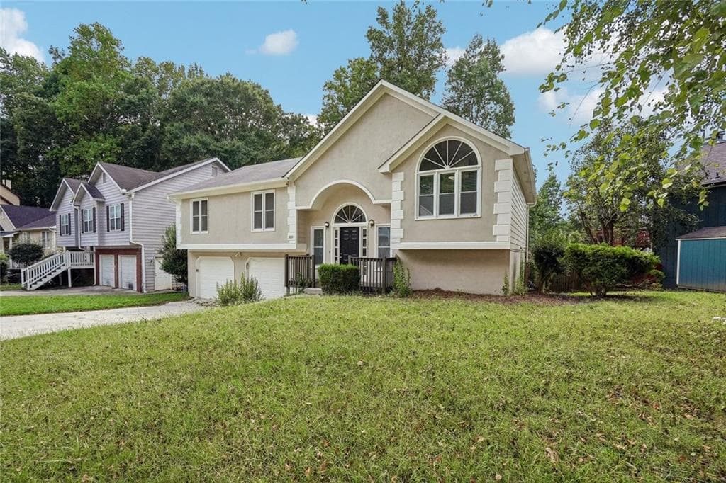 3 bedroom, 3 bathroom, 2,174 sq ft single family residence for sale at 3833 Deercreek Drive, Powder Springs, GA 30127 — photo 3