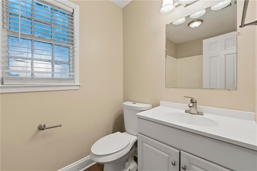 3 bedroom, 3 bathroom, 1,864 sq ft single family residence for sale at 212 Sarann Court, Lilburn, GA 30047 — photo 10