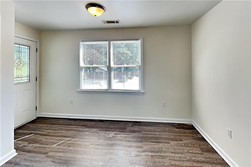 3 bedroom, 2 bathroom, 956 sq ft single family residence for rent at 232 Chappell Road, Atlanta, GA 30314 for $1,525 a month — photo 4