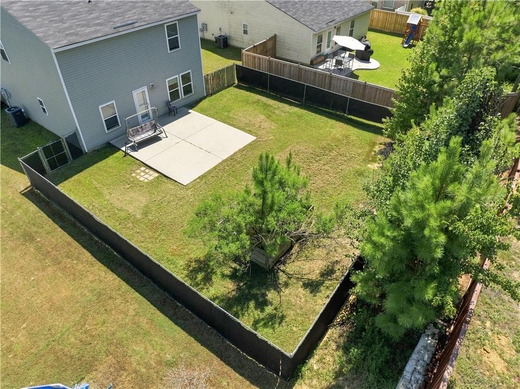 3 bedroom, 3 bathroom, 1,402 sq ft single family residence under contract at 17 Southfork Drive, Rome, GA 30165 — photo 7