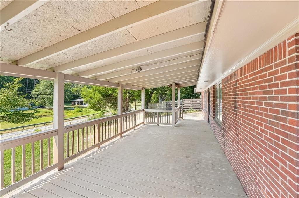 4 bedroom, 3 bathroom, 2,191 sq ft single family residence under contract at 3354 Clay Road, Austell, GA 30106 — photo 2