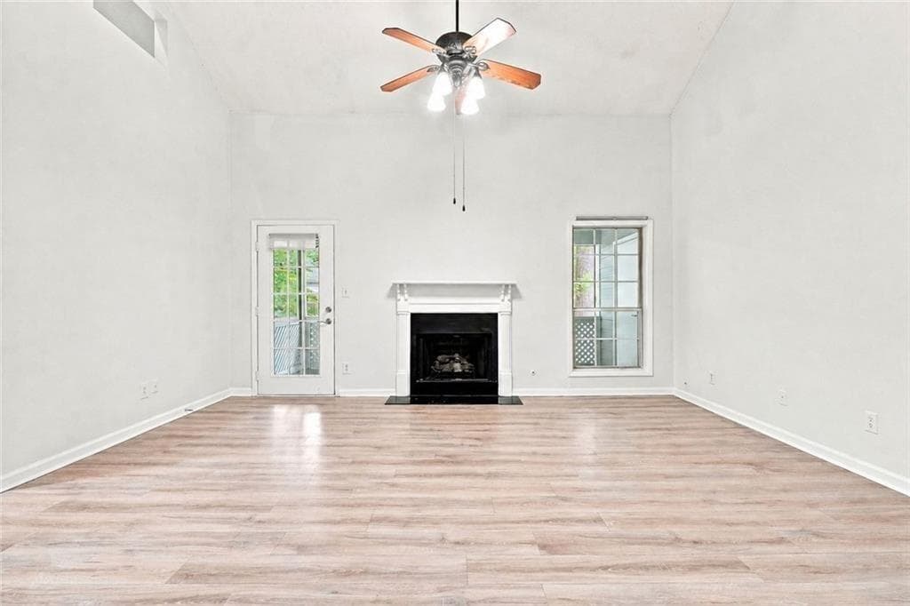 3 bedroom, 2 bathroom, 1,587 sq ft condominium for sale at 4081 Riverlook Parkway 207, Marietta, GA 30067 — photo 7