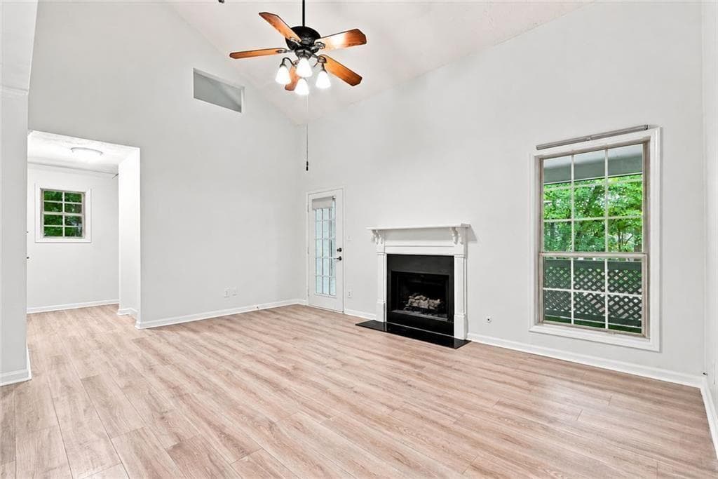 3 bedroom, 2 bathroom, 1,587 sq ft condominium for sale at 4081 Riverlook Parkway 207, Marietta, GA 30067 — photo 9
