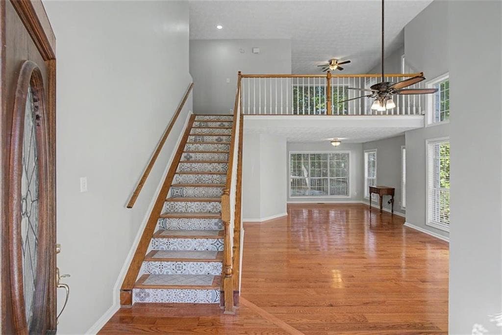 5 bedroom, 4 bathroom, 1,928 sq ft single family residence under contract at 1011 Braelin Court, Woodstock, GA 30189 — photo 7
