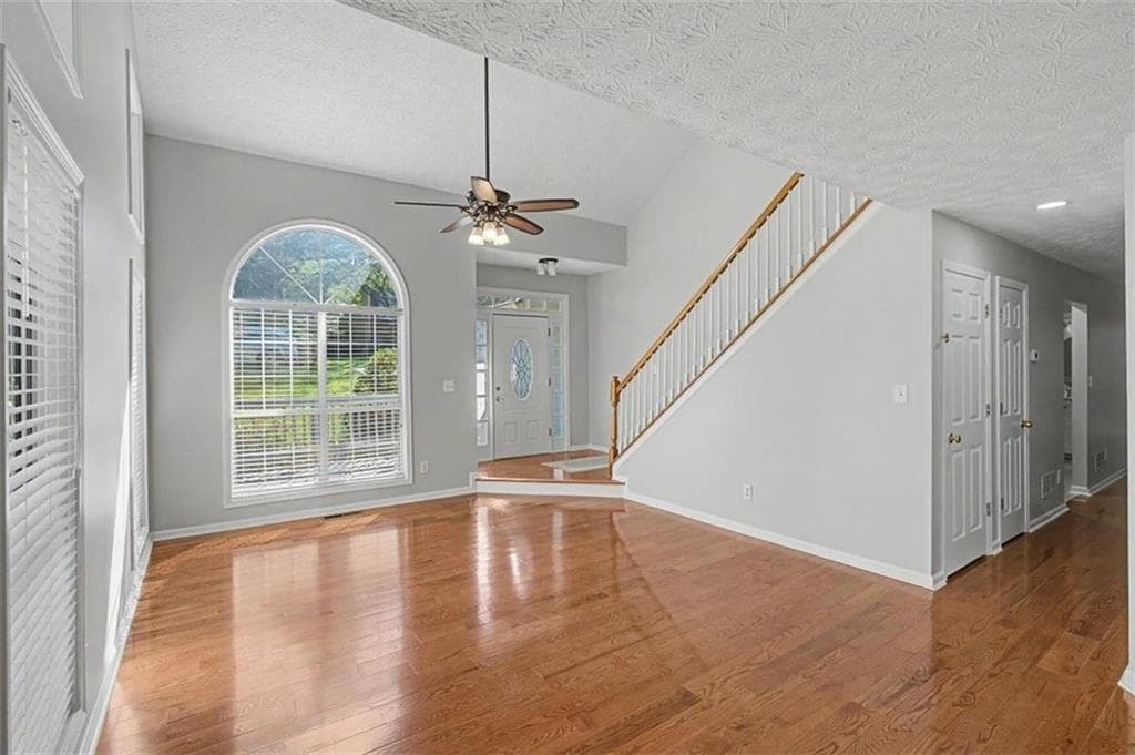 5 bedroom, 4 bathroom, 1,928 sq ft single family residence under contract at 1011 Braelin Court, Woodstock, GA 30189 — photo 9