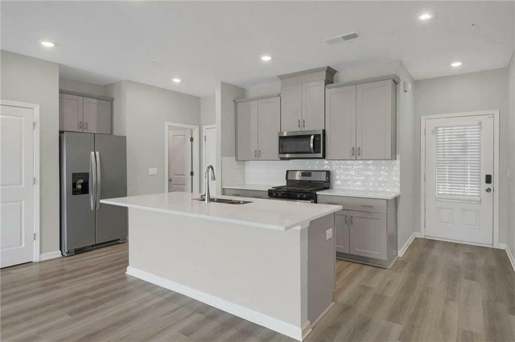 3 bedroom, 3 bathroom, 1,888 sq ft townhouse for sale at 1402 Vayda Court, Marietta, GA 30066 — photo 5