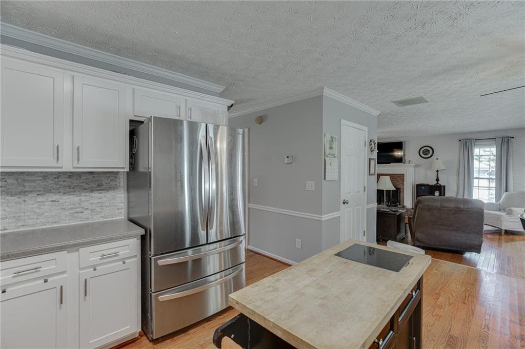 5 bedroom, 4 bathroom, 3,000 sq ft single family residence for sale at 3220 Plantation Run Drive, Loganville, GA 30052 — photo 10