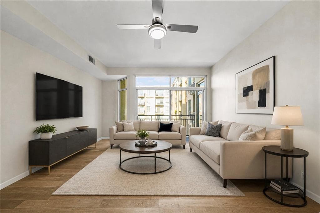 1 bedroom, 2 bathroom, 901 sq ft condominium for sale at 711 Cosmopolitan Drive 622, Atlanta, GA 30324 — photo 1 of 26