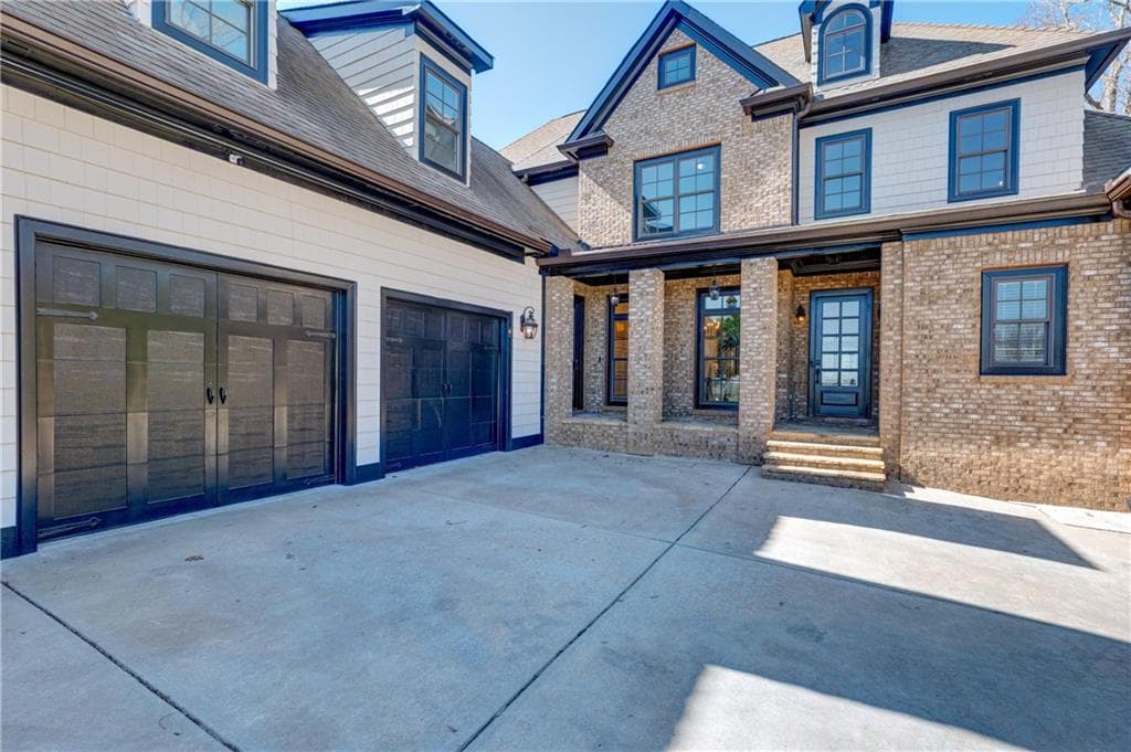 6 bedroom, 6 bathroom, 6,636 sq ft single family residence for rent at 1049 Highland Village Trail, Mableton, GA 30126 for $7,000 a month — photo 3